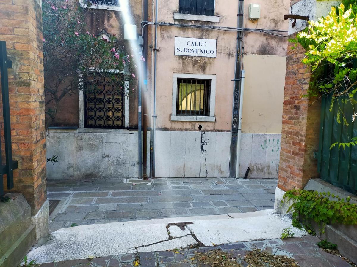 Biennale Near San Marco Venecia